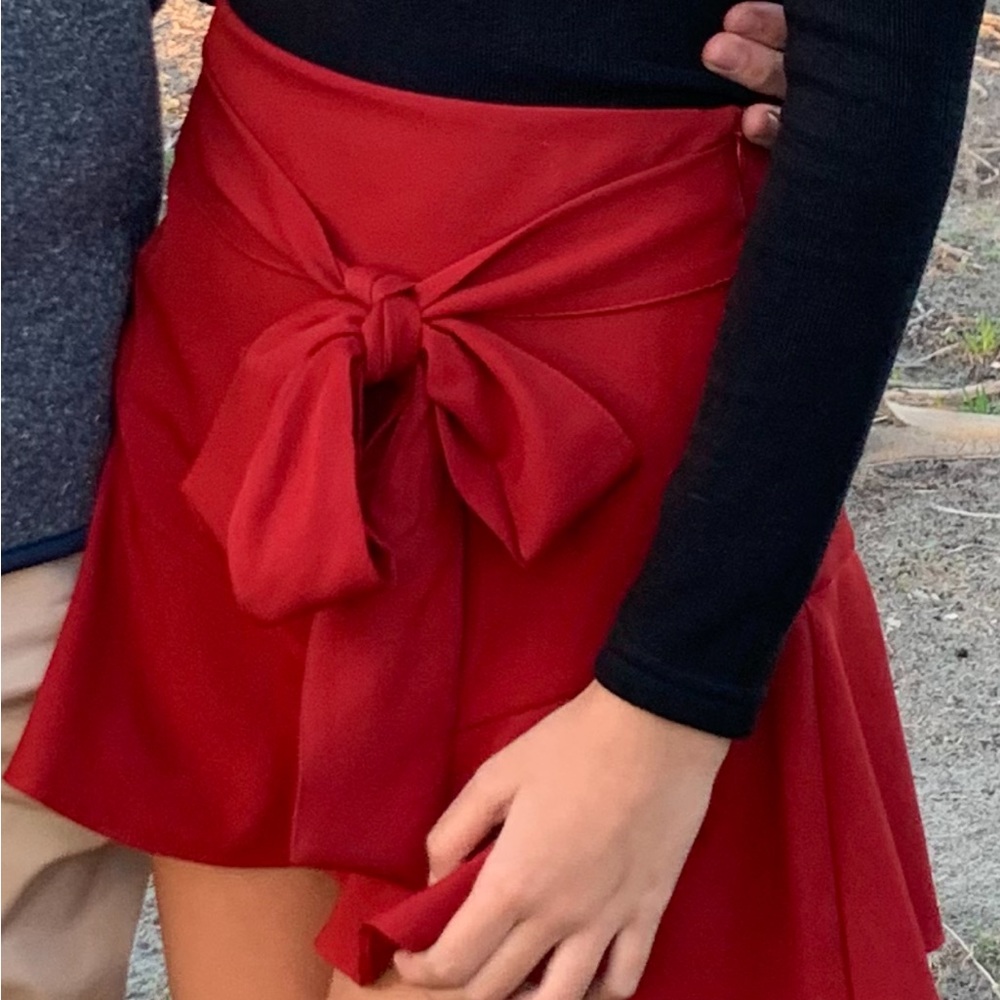 zara red mini skort!